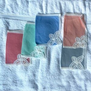 Vintage Appliqué Napkins Floral lace design 5 different colors